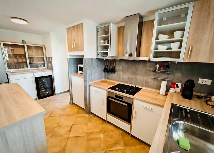House Maya * Skrbčići